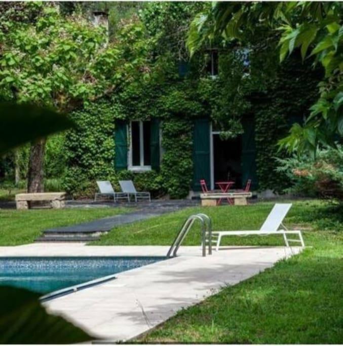 Bed and Breakfast Domaine La Tuilerie Guîtres Esterno foto